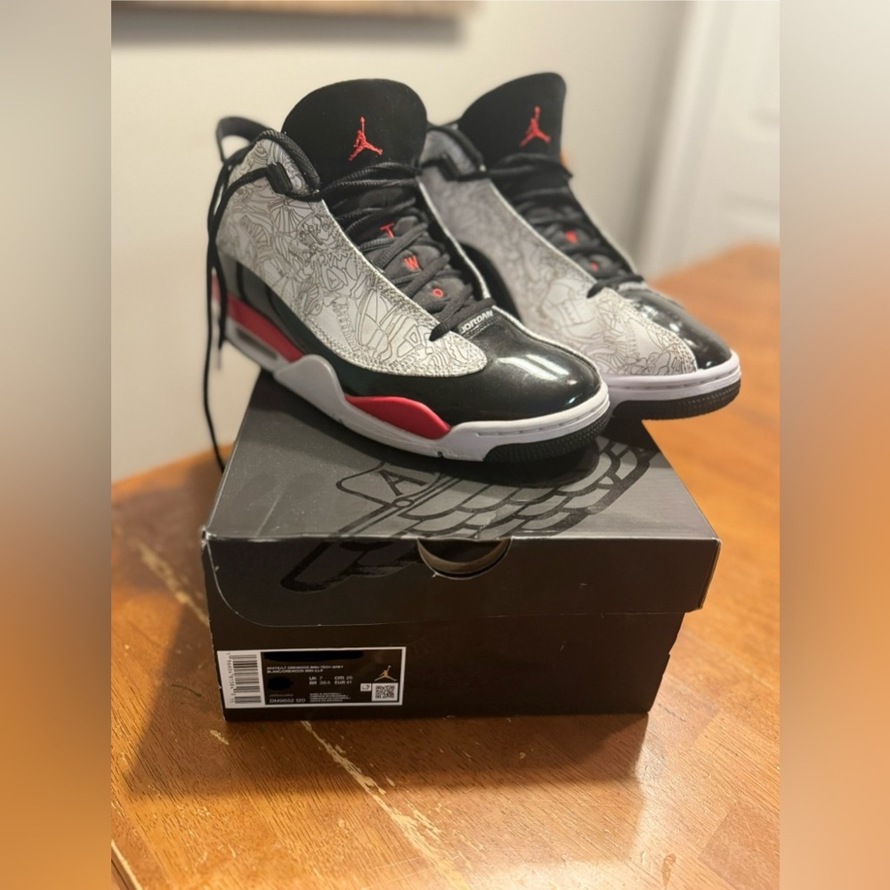 JORDAN Dub Zero’s